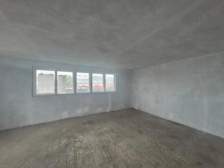 Spațiu comercial, de 266 mp, în Ciritei