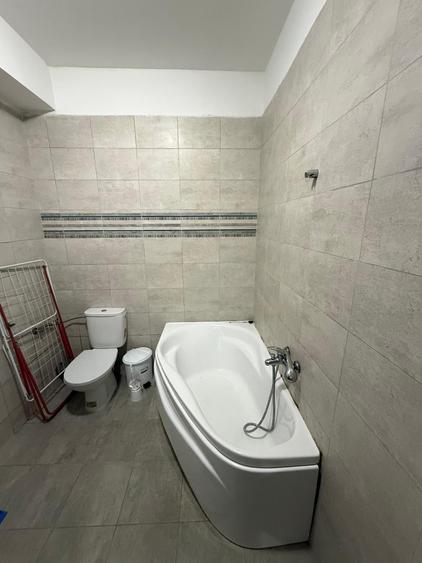 Apartament cu 2 camere semidecomandat în Militari