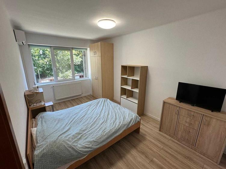 inchiriez apartament 2 camere Parcul Central Cluj - 3