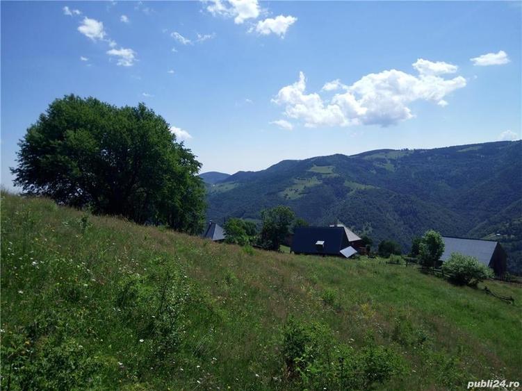 Teren de 5619 mp, în Central