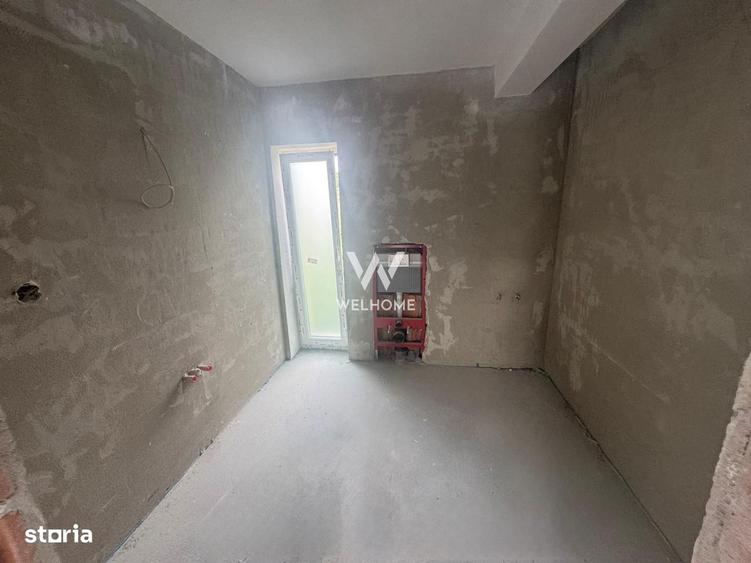 Casă cu 4 camere cu Teren 705 Mp în Sadu