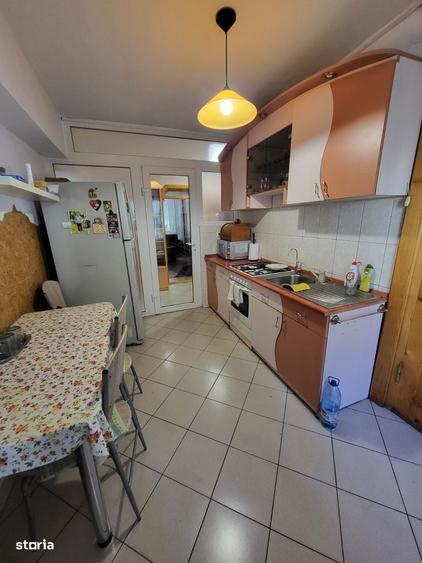 Apartament cu 3 camere în Central