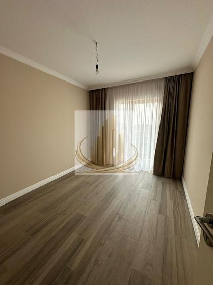 Duplex cu 4 camere cu Canalizare în Săcălaz