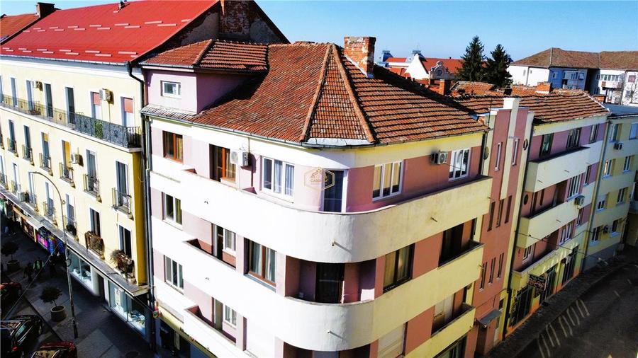 Apartament cu 2 camere nedecomandat în Ultracentral