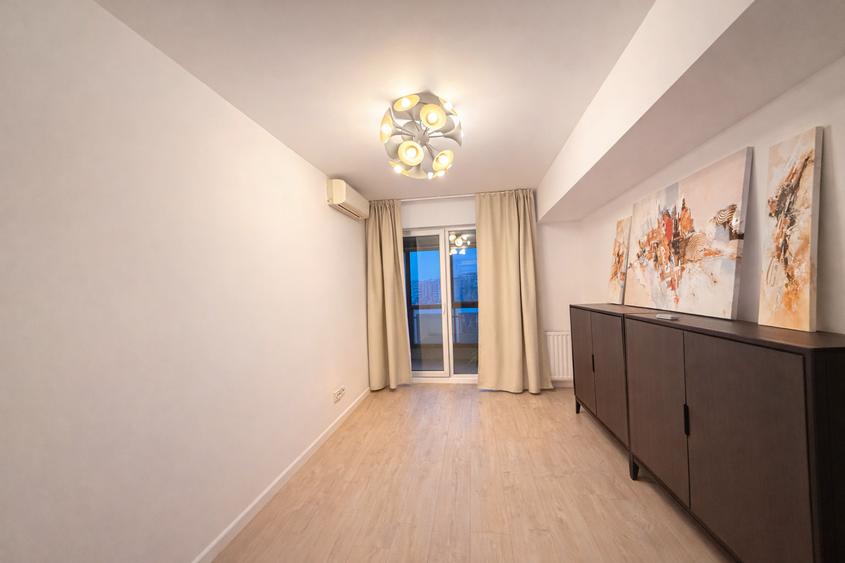 Apartament cu 3 camere decomandat, mobilat în P-ța Alba Iulia
