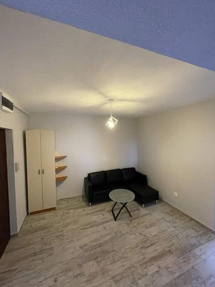 Apartament cu 3 camere decomandat în Gării