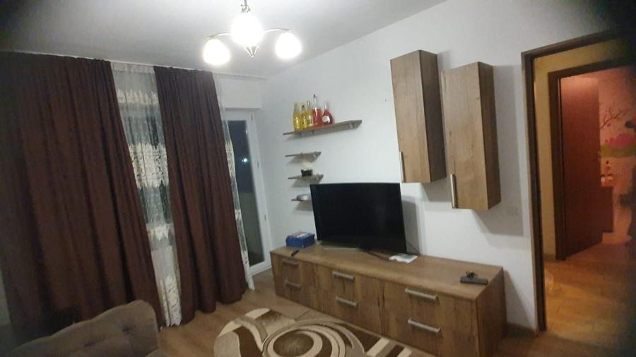 Apartament doua camere de inchiriat etaj 1 - 8