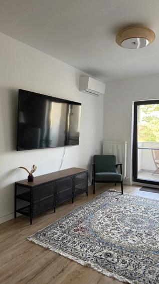 Apartament cu 2 camere decomandat în Păcii
