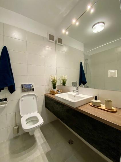 Apartament cu 3 camere, mobilat în Aviației