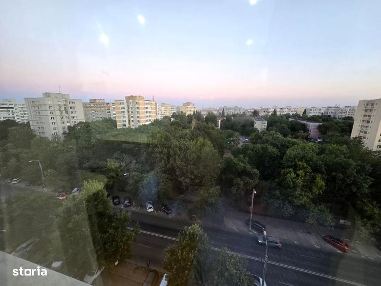 Garsonieră în Titan