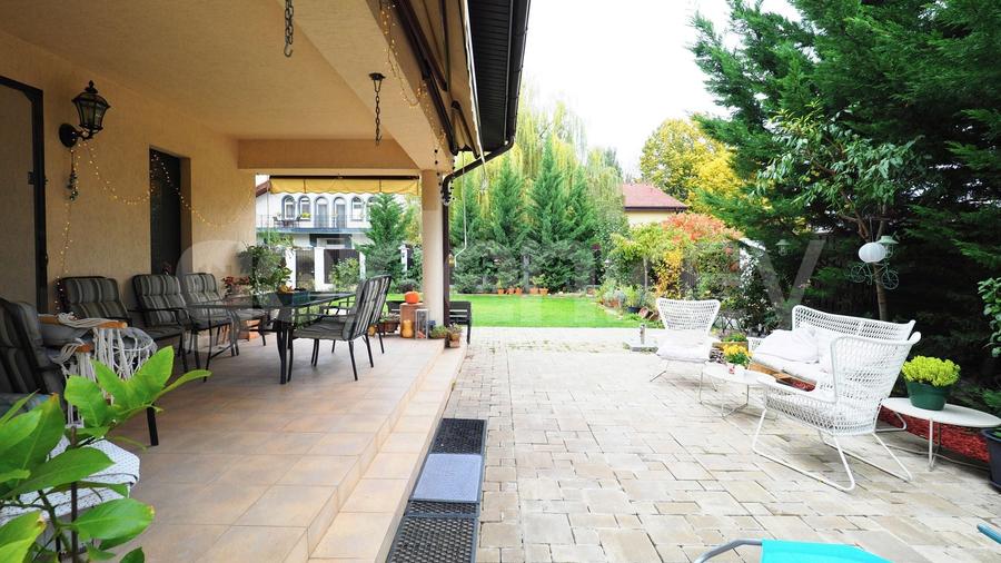 Casă individuală cu 6 camere cu Canalizare în Pipera