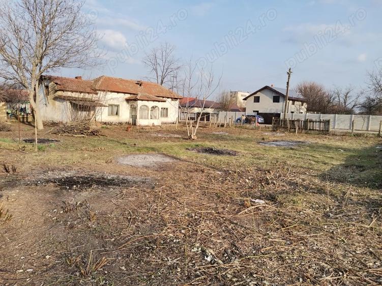 Teren de 1600 mp, în Țigănești