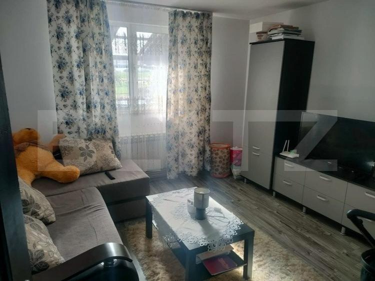 Casă individuală cu 4 camere cu Teren 388 Mp în Siret