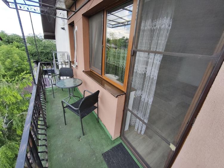 Apartament cu 2 camere decomandat în Rediu