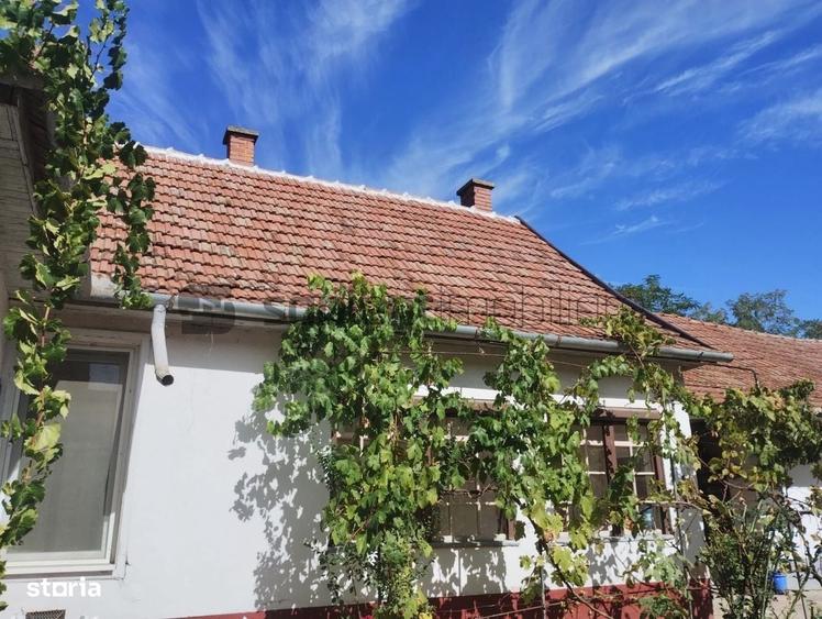 Casă cu 3 camere în Borș