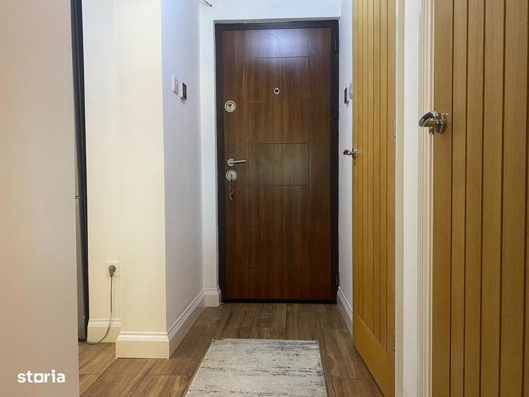 Apartament cu 2 camere decomandat în Micro 8