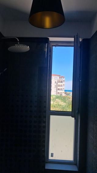 Inchiriez apartament doua camere cu vedere la mare - 11