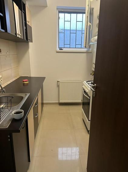 Apartament cu 2 camere decomandat în Eroii Revoluției