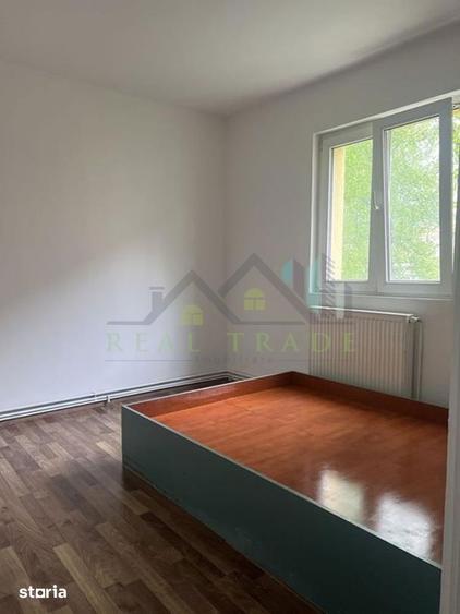 Apartament cu 2 camere, mobilat în Centrul Civic