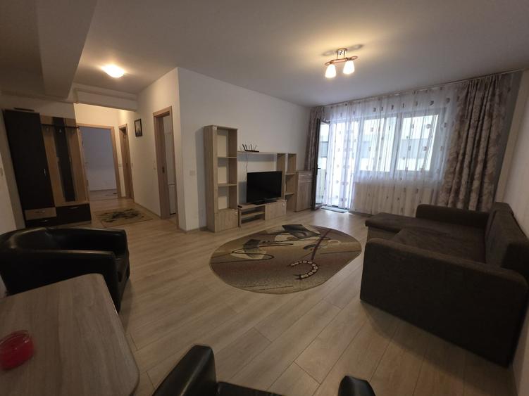 Apartament cu 2 camere decomandat în Trivale