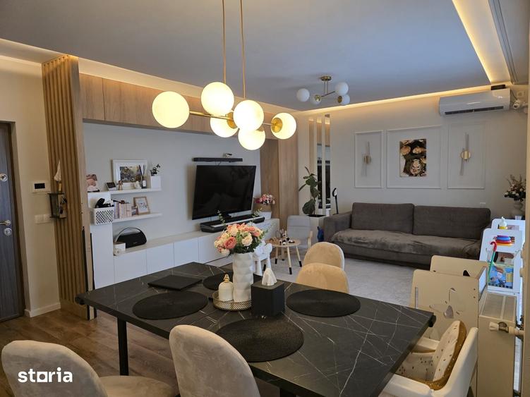 Apartament cu 3 camere în Unirii