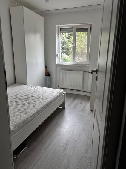 Apartament cu 3 camere semidecomandat în Nufărul