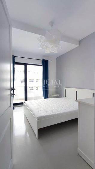 Apartament cu 2 camere semidecomandat, mobilat în Florești