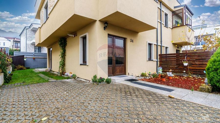 Duplex cu 4 camere cu Teren 123 Mp în Florești