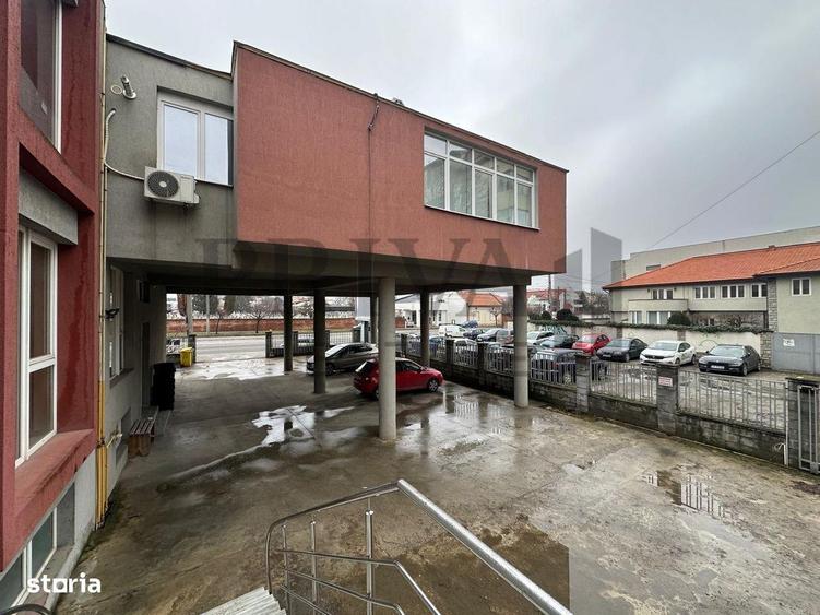 Spațiu comercial, de 240 mp, în Soarelui