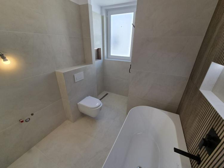 Duplex cu 3 camere cu Canalizare în Moșnița Nouă