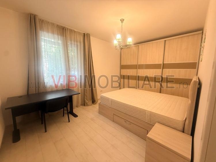 Apartament cu 3 camere semidecomandat în Floreasca