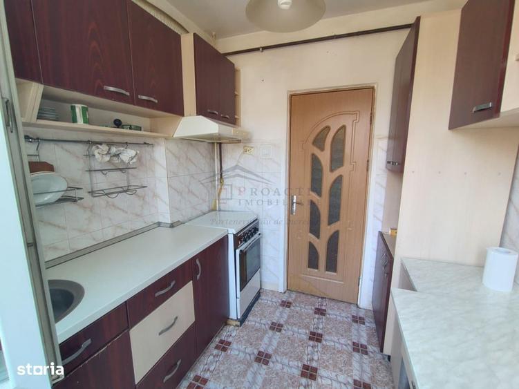Apartament cu 2 camere semidecomandat în Paltin