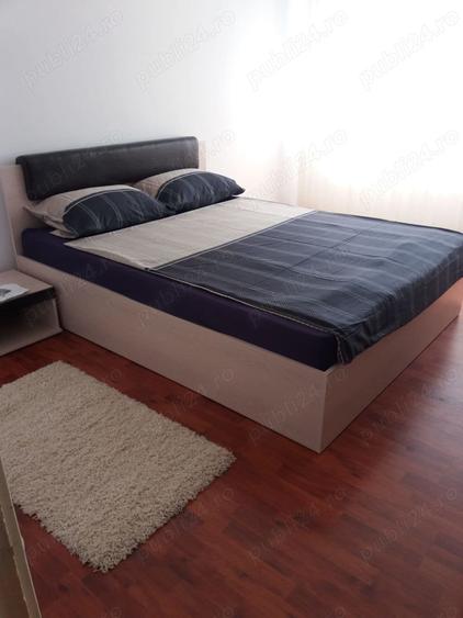 Apartament cu 4 camere semidecomandat în Orșova