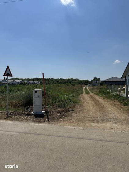 Domnesti - Strada Salciei - Teren intravilan 500 mp x 2 loturi - 1