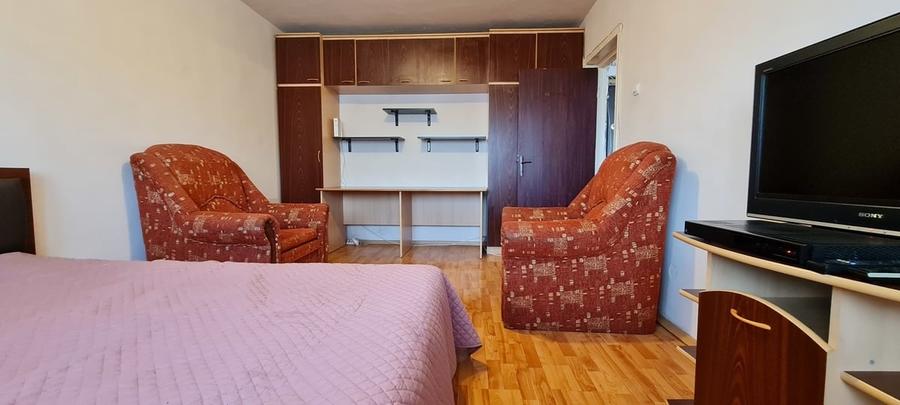 Garsonieră decomandată în Iancului
