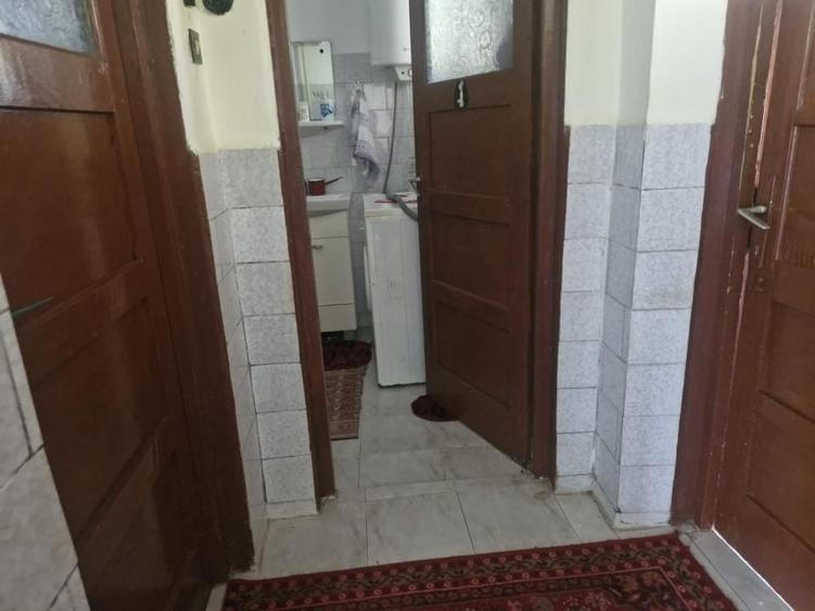 Casă individuală cu 3 camere cu Canalizare în Pianu de Sus