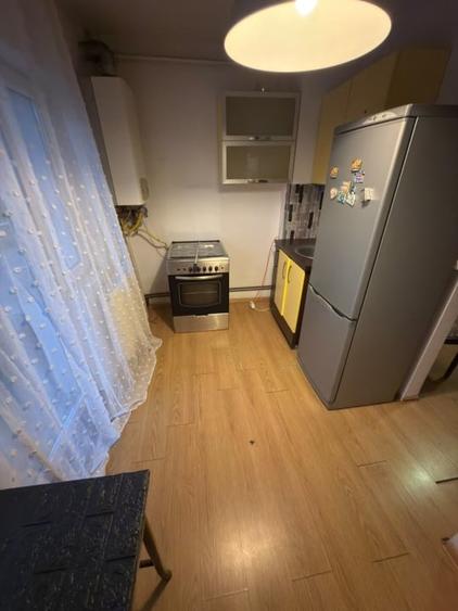 Apartament cu 2 camere semidecomandat, mobilat în Gheorghe Doja