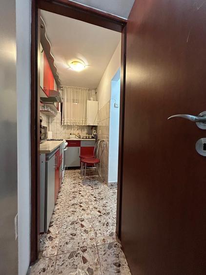 Apartament cu 2 camere decomandat în Cetate
