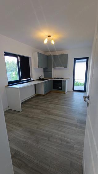 Casă cu 4 camere cu Teren 490 Mp în Dancu