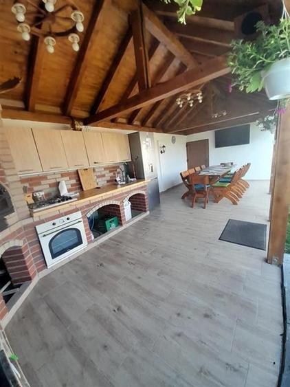 Casă individuală cu 4 camere cu Teren 325 Mp în Sântandrei