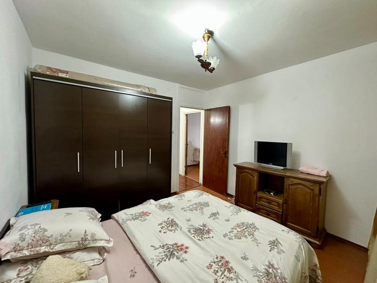 Apartament cu 2 camere semidecomandat, mobilat în Gorjului