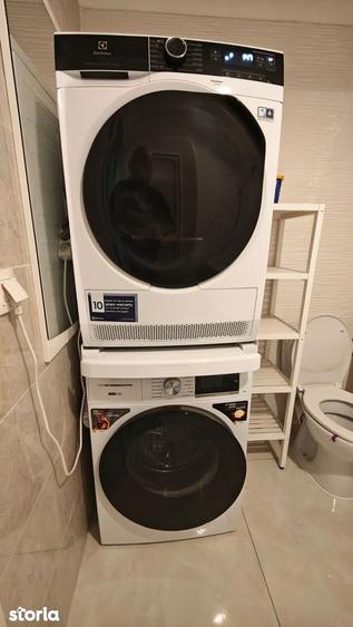 Apartament cu 3 camere în 9 Mai