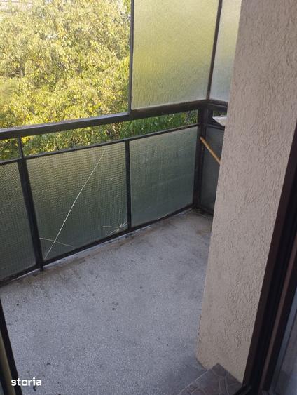 Apartament 3 camere decomandat pe strada Barsei - 6