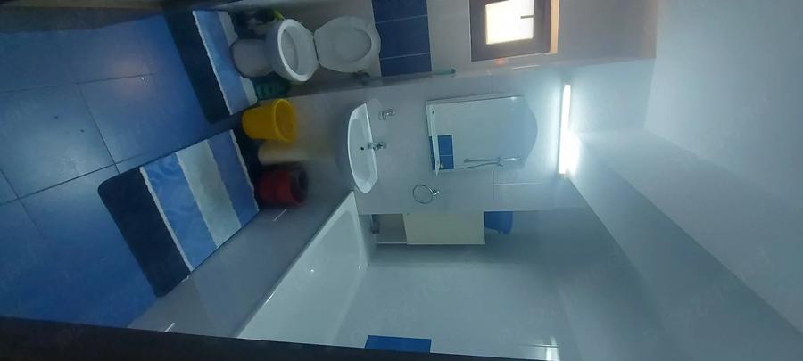 Garsonieră decomandată în Podul de Fier