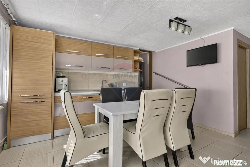 Casă cu 4 camere cu Teren 403 Mp în Central