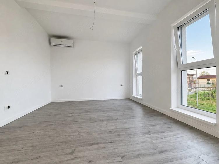 Casă cu Teren 315 Mp în Ghiroda