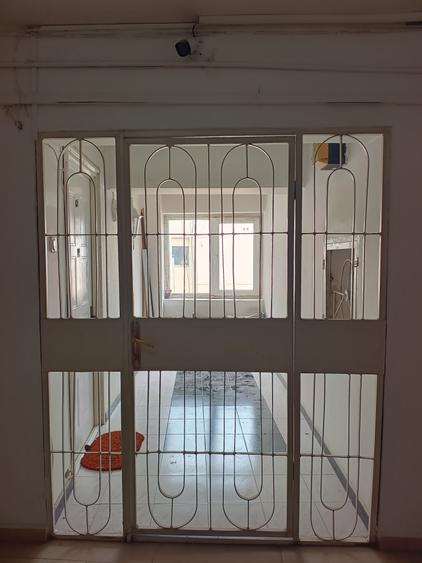 Apartament cu 2 camere decomandat în P-ța Alba Iulia