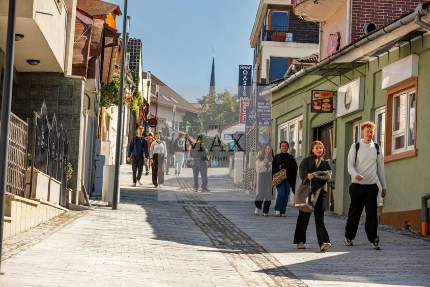Spațiu comercial, de 88 mp, în Central