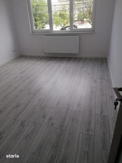 Apartament cu 2 camere decomandat în Progresul