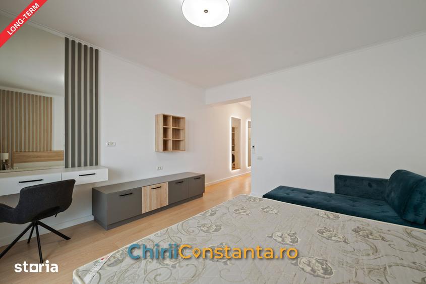 Apartament cu 3 camere în Tomis III